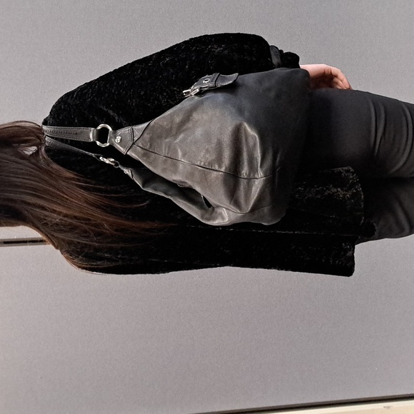 Coach Soho Lynn Hobo Shoulder Bag Y2k - Picture 5 of 16